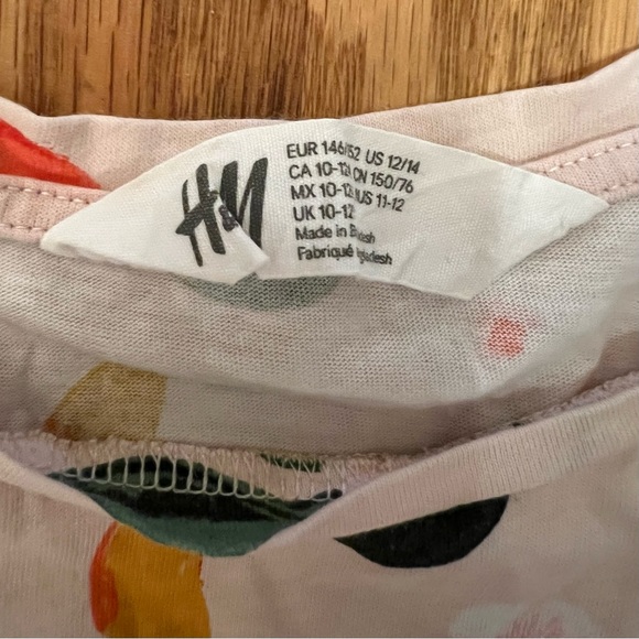 H&M Girls T-Shirt Size 12/14. - Picture 4 of 4